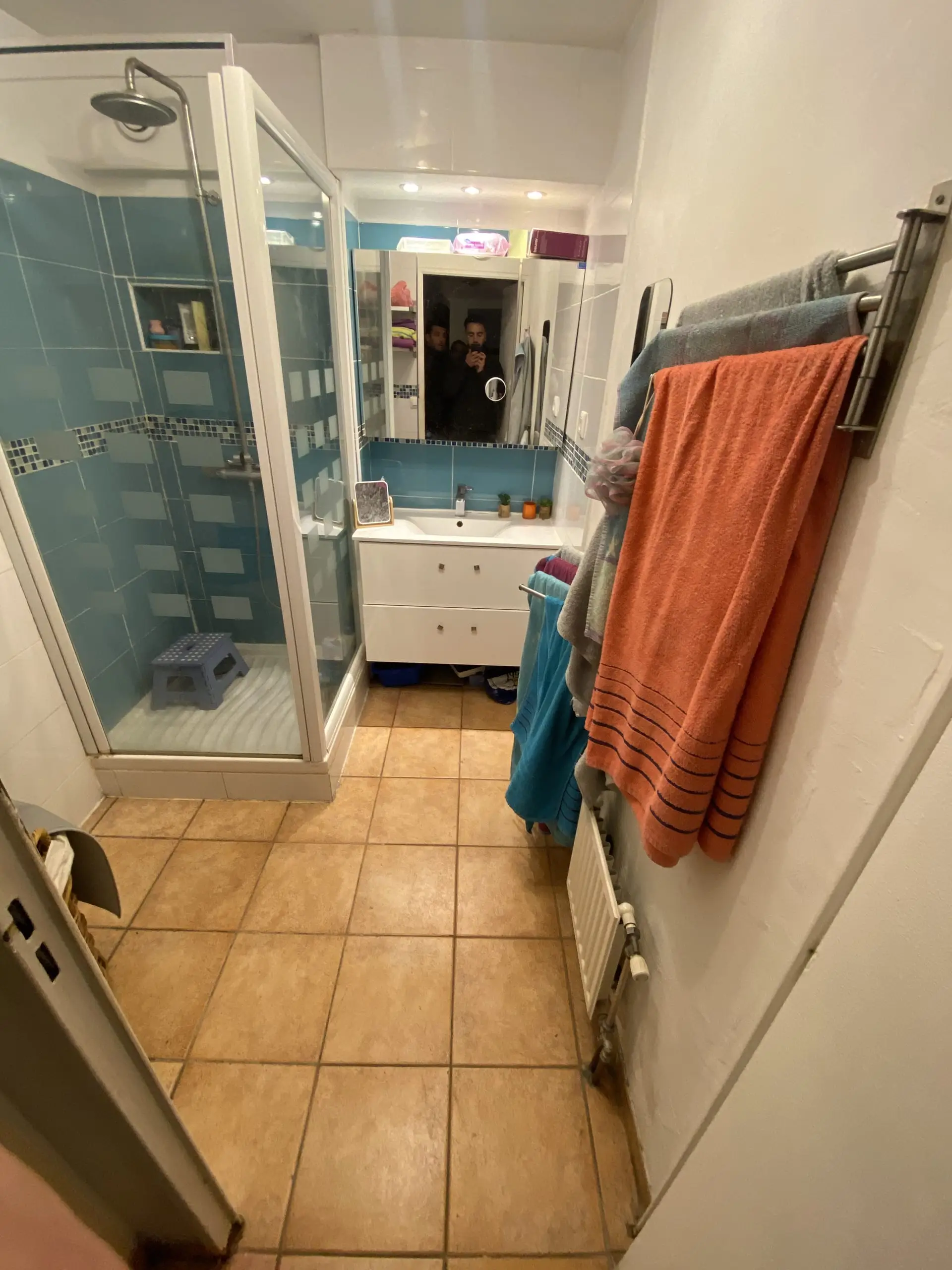 Salle de bain non fonctionnelle 